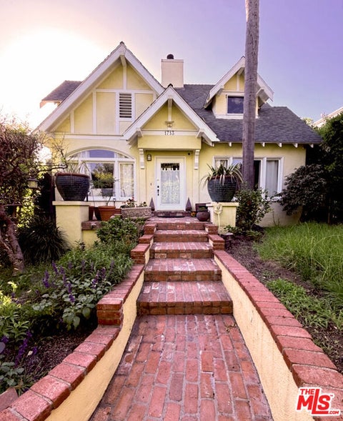 Photo of 1713 N Orange Grove Avenue, Los Angeles, CA 90046 (MLS # 26102268)
