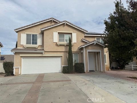 Photo of 2401 W Avenue P12, Palmdale, CA 93551 (MLS # SR25258863)
