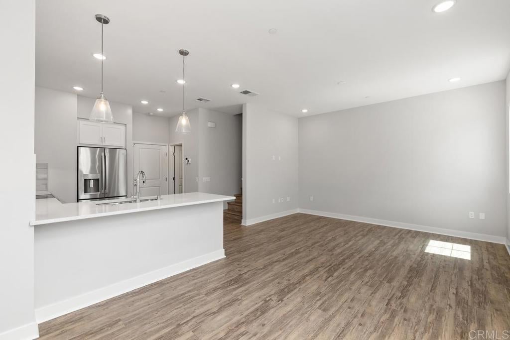 135 Avenida Chapala 103, San Marcos CA 92069