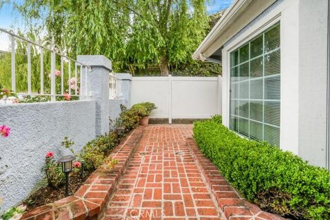 Tiny photo for 32182 Links Pointe, Laguna Niguel, CA 92677 (MLS # OC25100375)