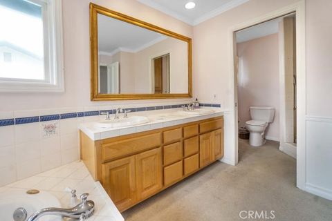 Tiny photo for 32182 Links Pointe, Laguna Niguel, CA 92677 (MLS # OC25100375)