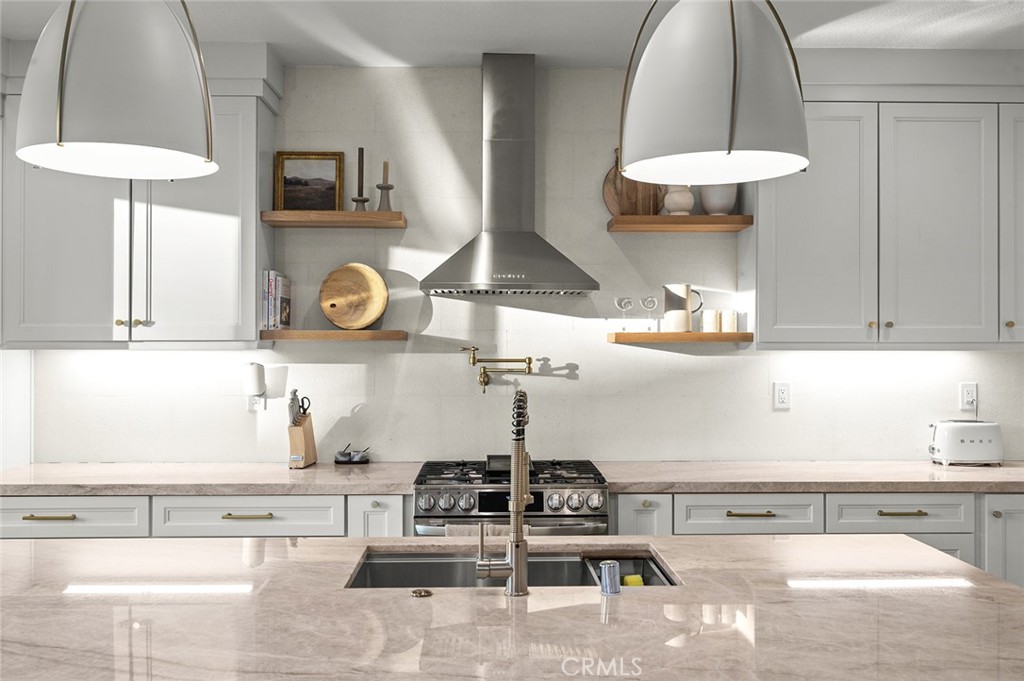 6945 Cedar Creek Road