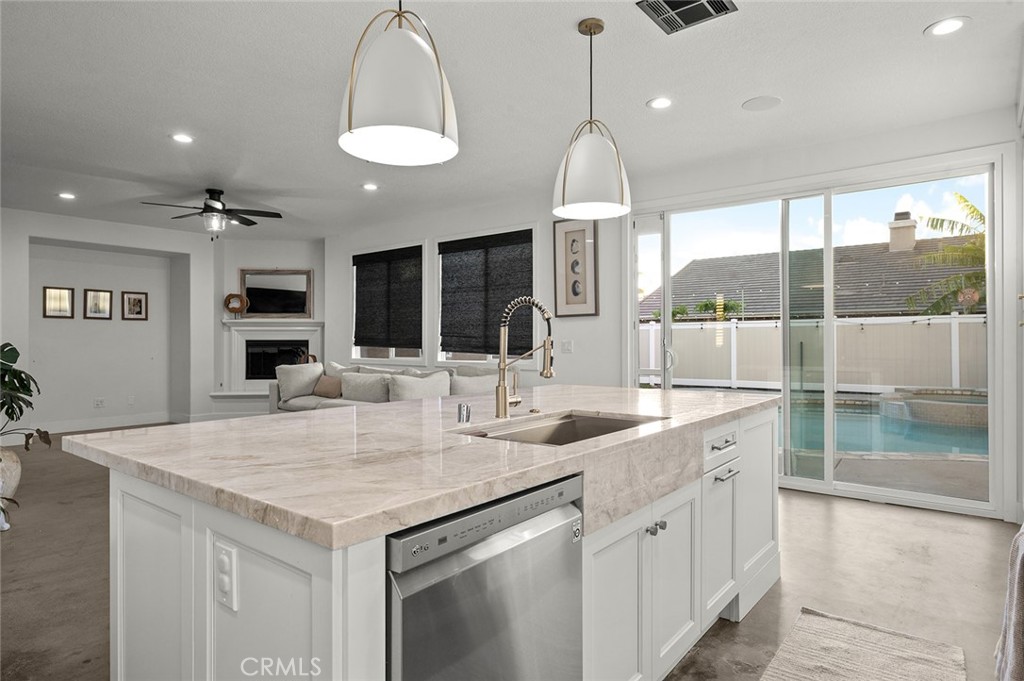 6945 Cedar Creek Road