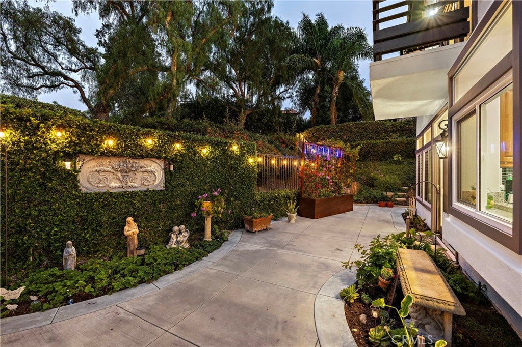 5 Glastonbury Pl, Laguna Niguel CA 92677 - Photo 50
