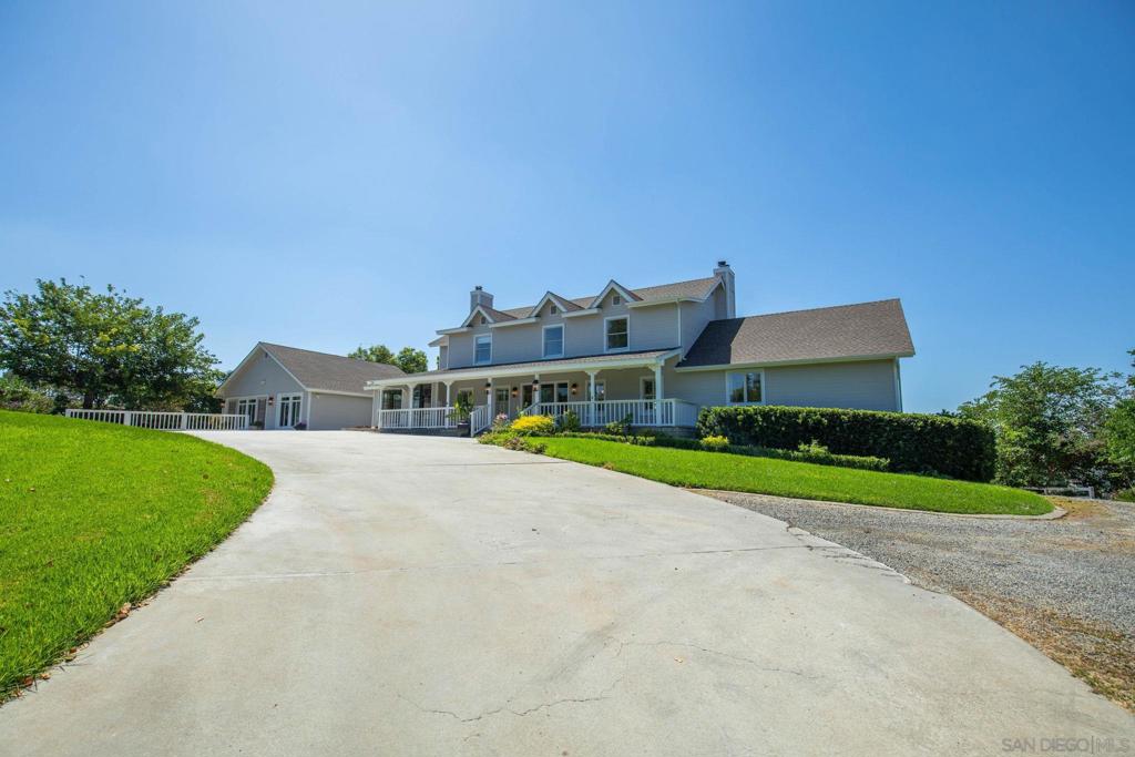 2613 Sunset Hills