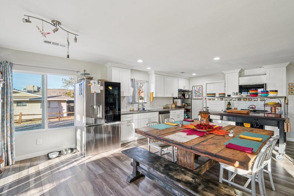 Properties 1 6941 Lennox Ave