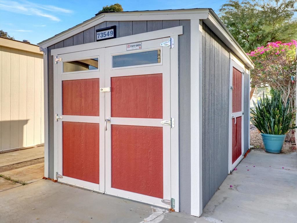 Tri Palm Estates - Manufactured In Park