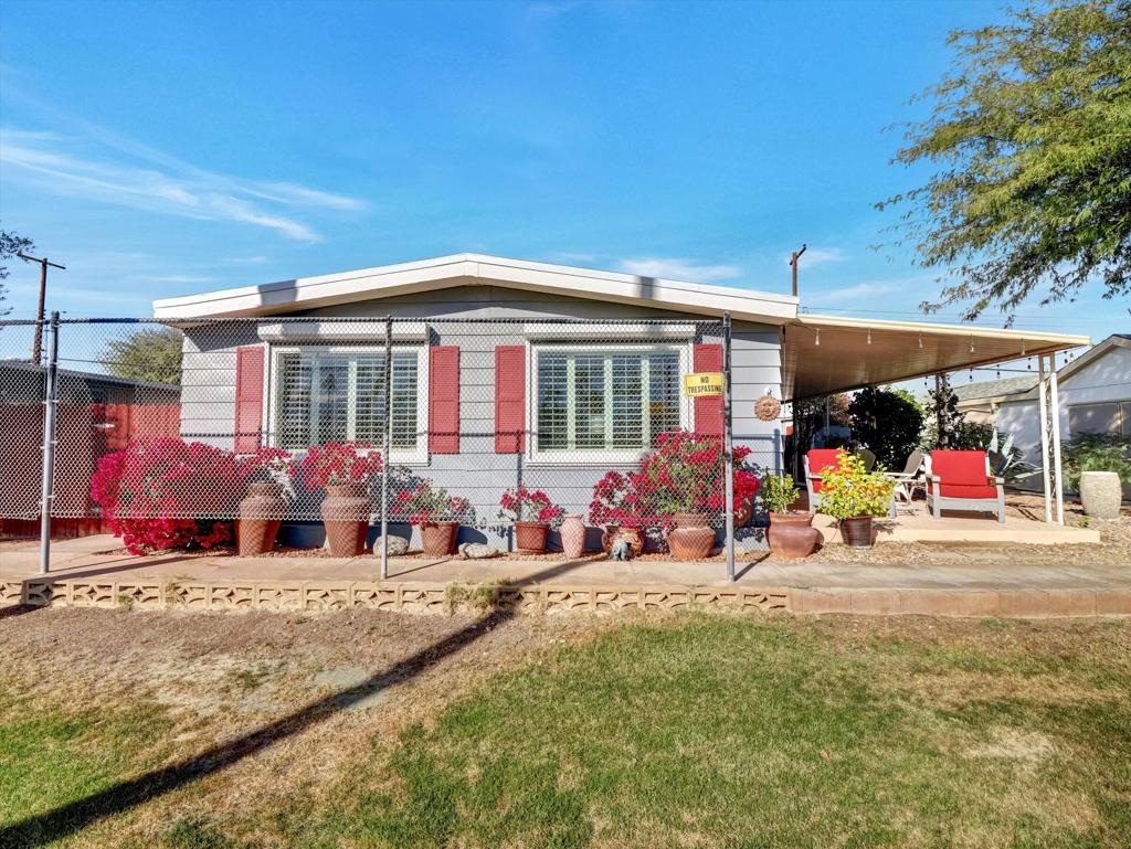 Tri Palm Estates - Manufactured In Park