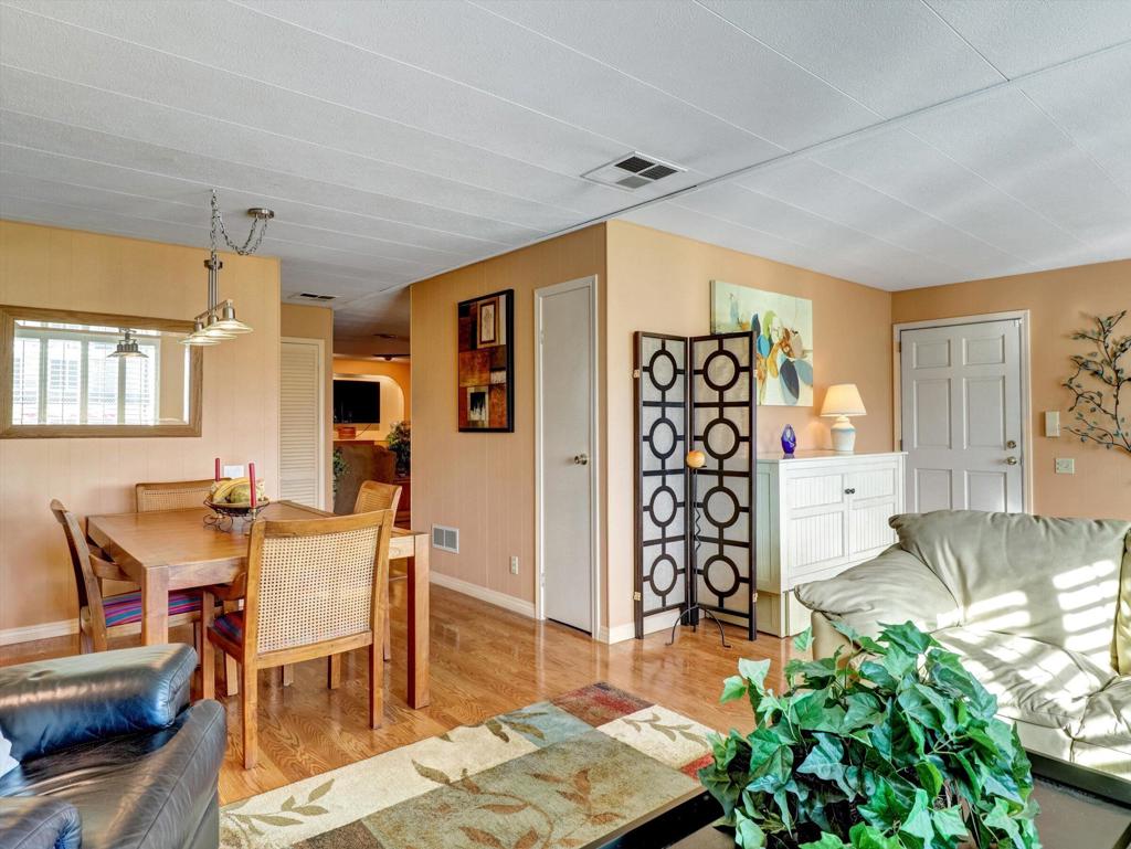 Tri Palm Estates - Manufactured In Park