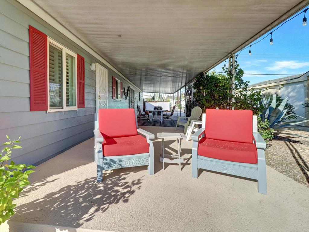 Tri Palm Estates - Manufactured In Park