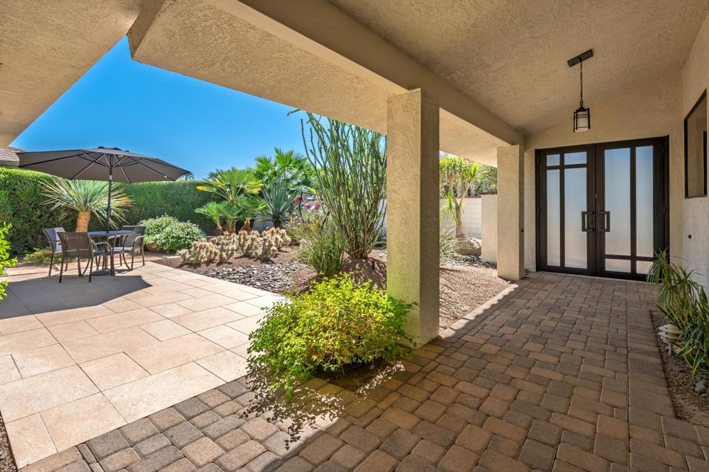 22 Duke Drive