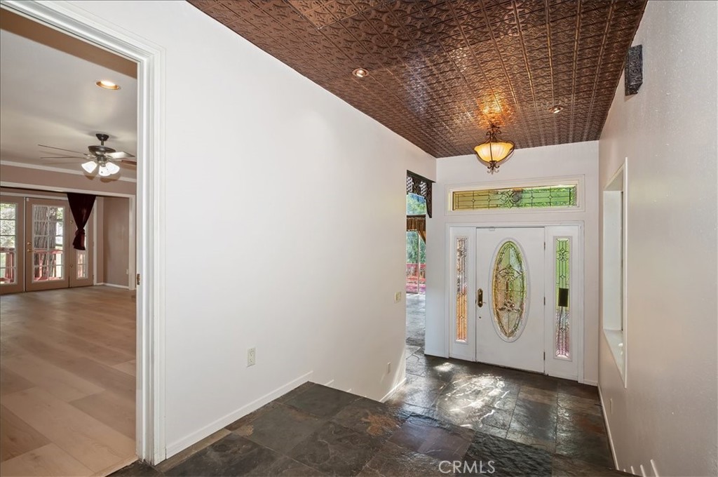 495 Zuger Court