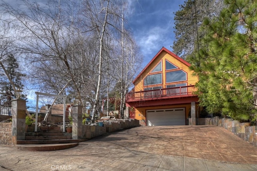 495 Zuger Court