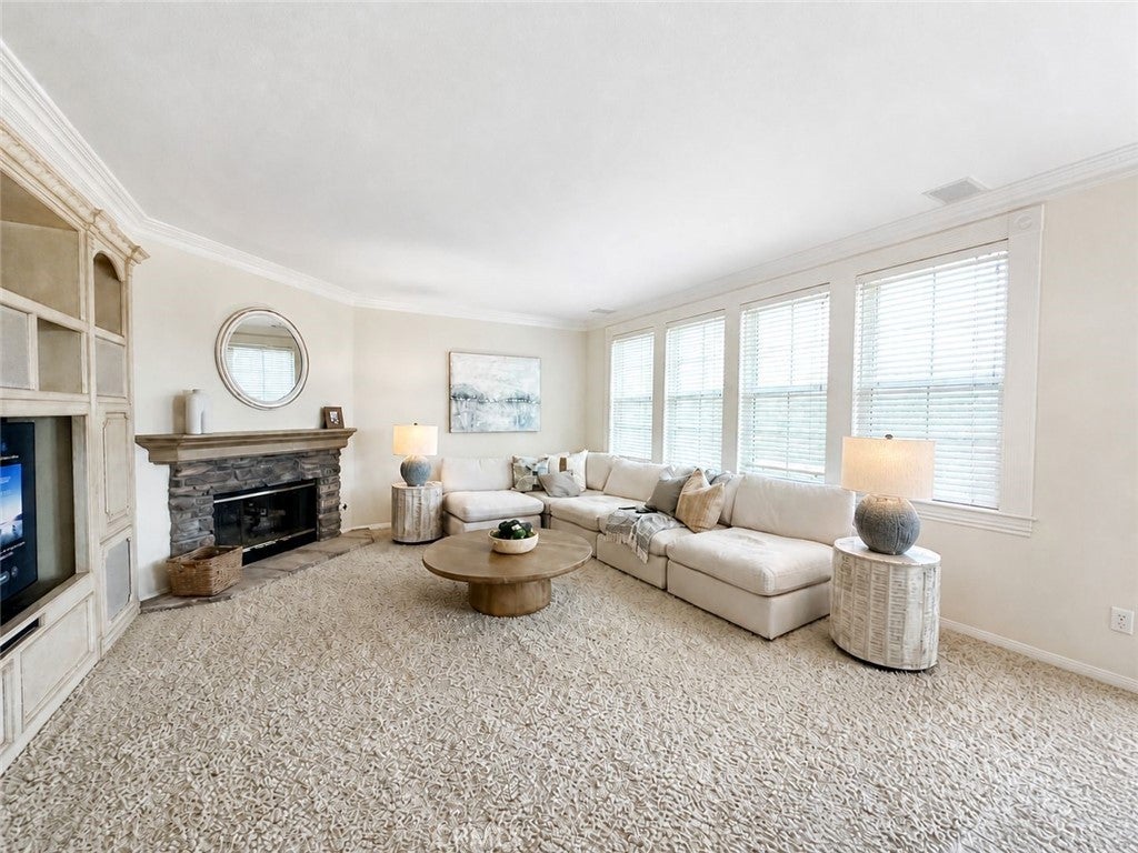 30 Groveside Drive