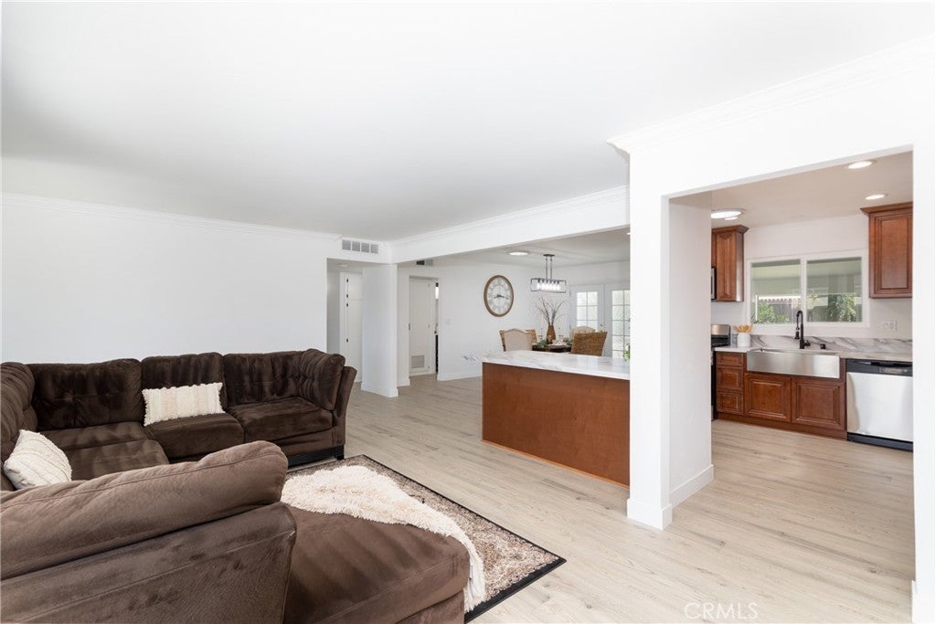 29028 Pebble Beach
