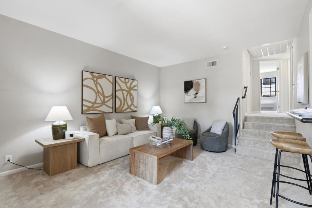 454 Costa Mesa Terrace B