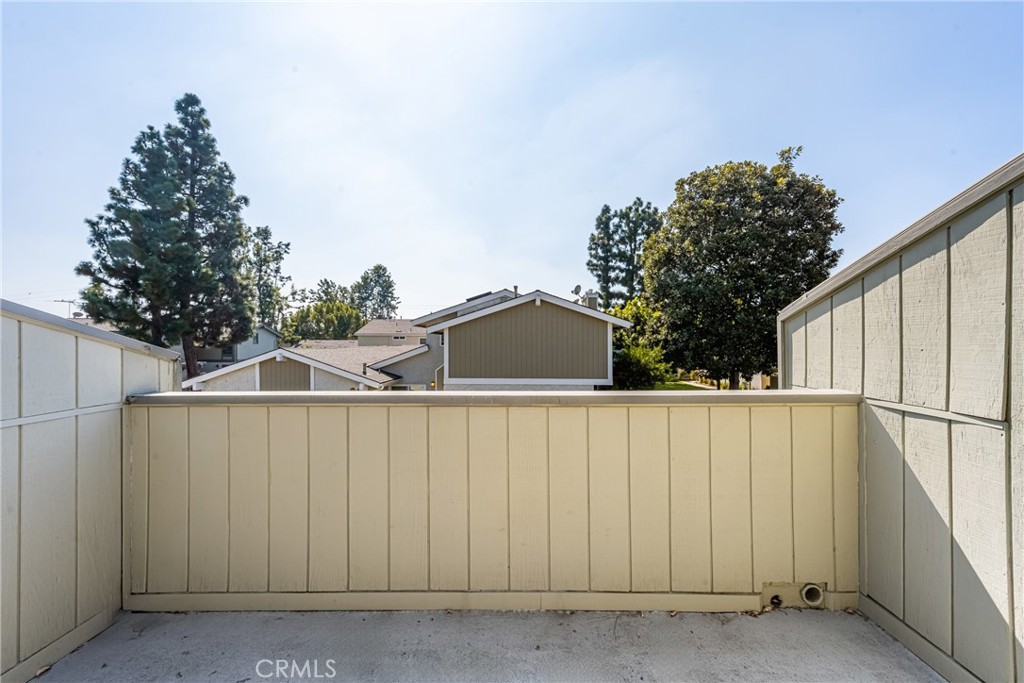 Tustin Pines - Residential Lease