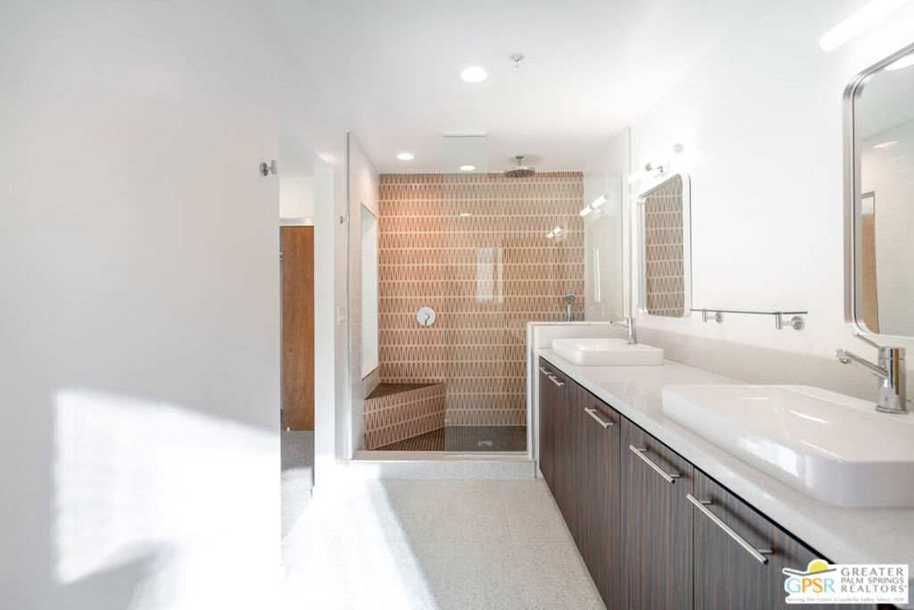 Tahquitz River Estates - Residential