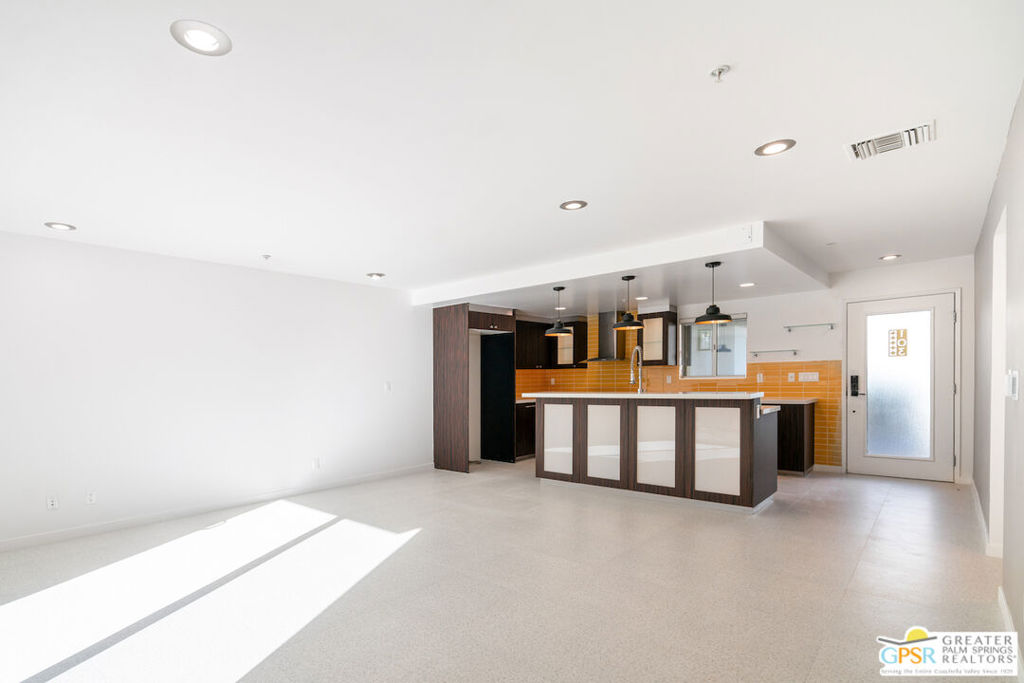 Tahquitz River Estates - Residential