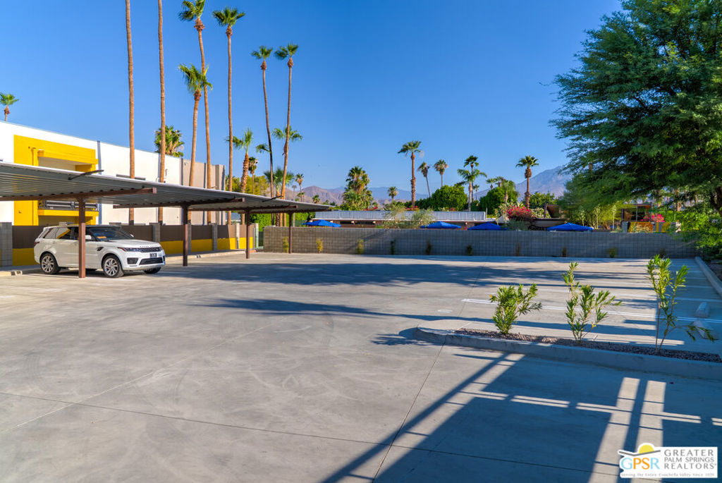 Tahquitz River Estates - Residential
