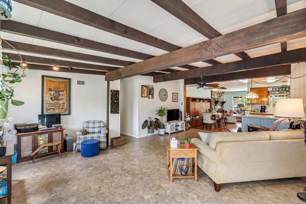 182 El Capitan Dr