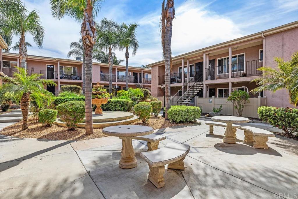 695 Sea Vale Street 5E