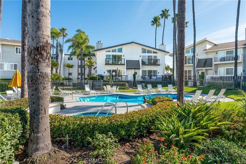 Photo of 16255 Pacific Cir #106, Huntington Beach, CA 92649 (MLS # PW26080802)