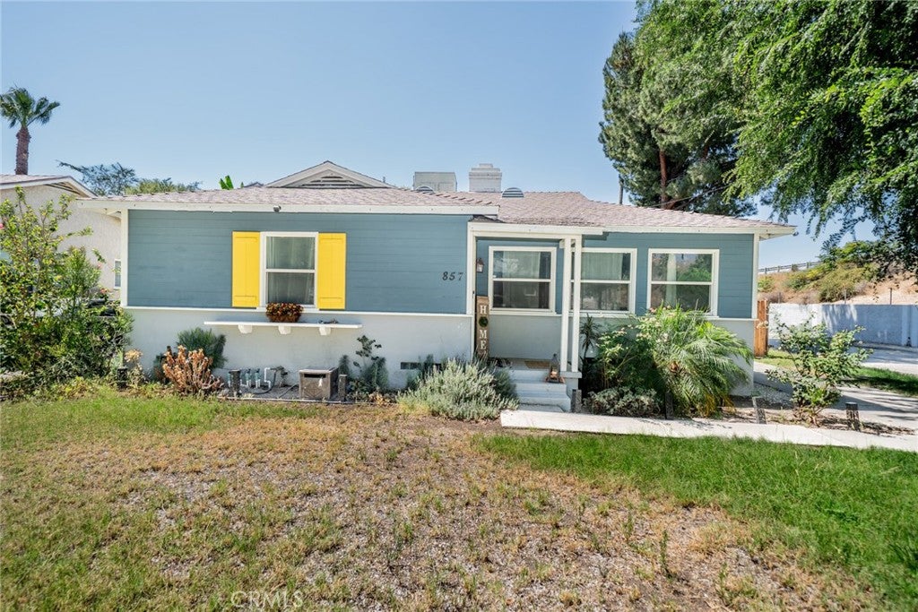 857 W 25th Street