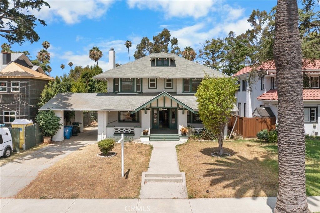Photo of 1931 1931 Buckingham, Los Angeles, CA 90016 (MLS # DW25231032)
