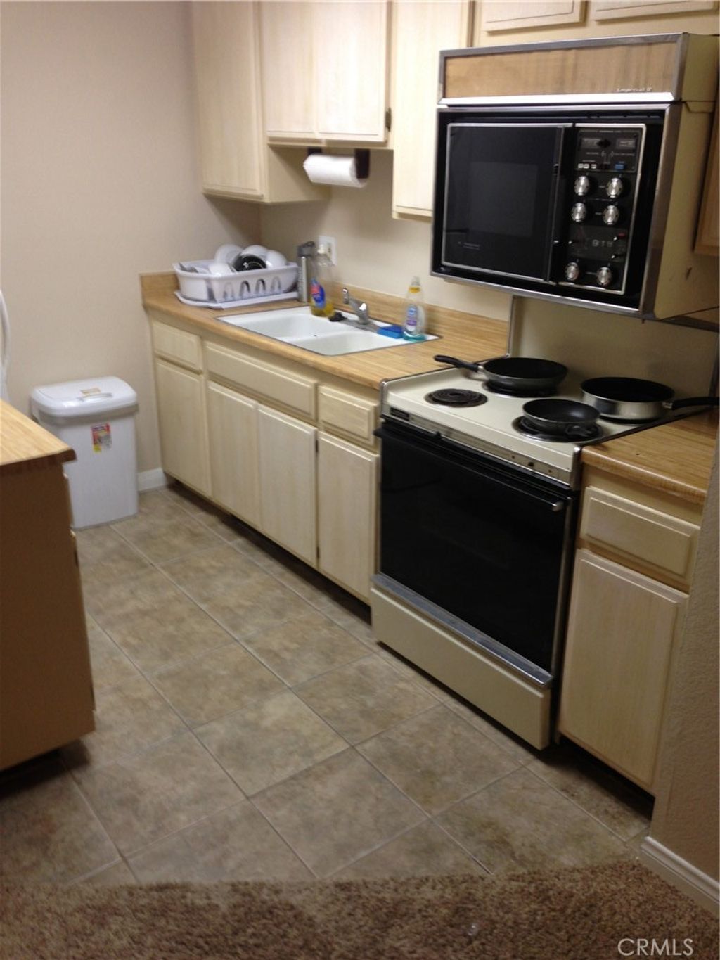 Photo of 5840 Benner St #201, Los Angeles, CA 90042 (MLS # AR25247460)