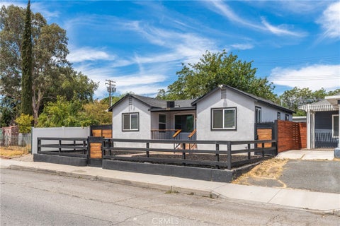 Photo of 663 W Ramsey ST, Banning, CA 92220 (MLS # IV26156571)