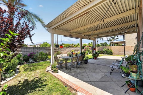 Tiny photo for 7454 Longstreet LN, Fontana, CA 92336 (MLS # CV26157851)