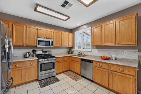 Tiny photo for 7454 Longstreet LN, Fontana, CA 92336 (MLS # CV26157851)