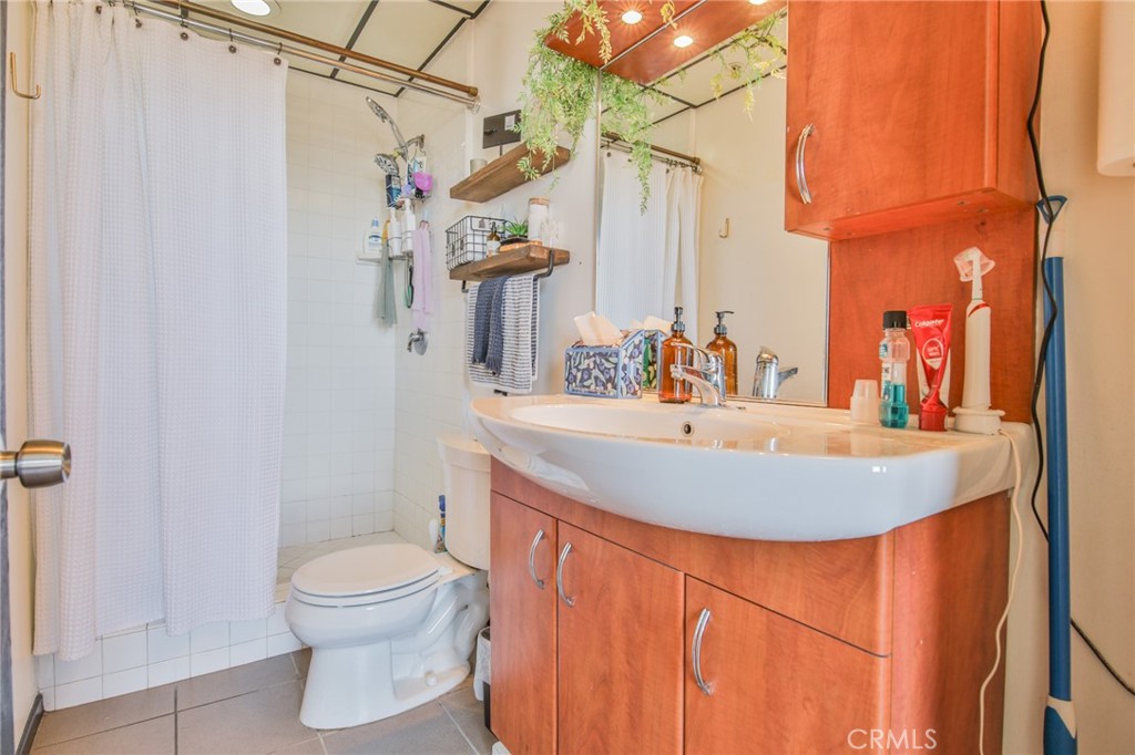 108 W 2nd Street 803