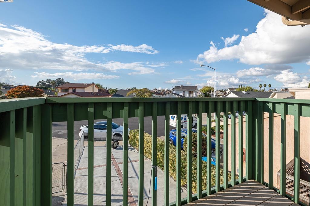 ALVARADO - Residential