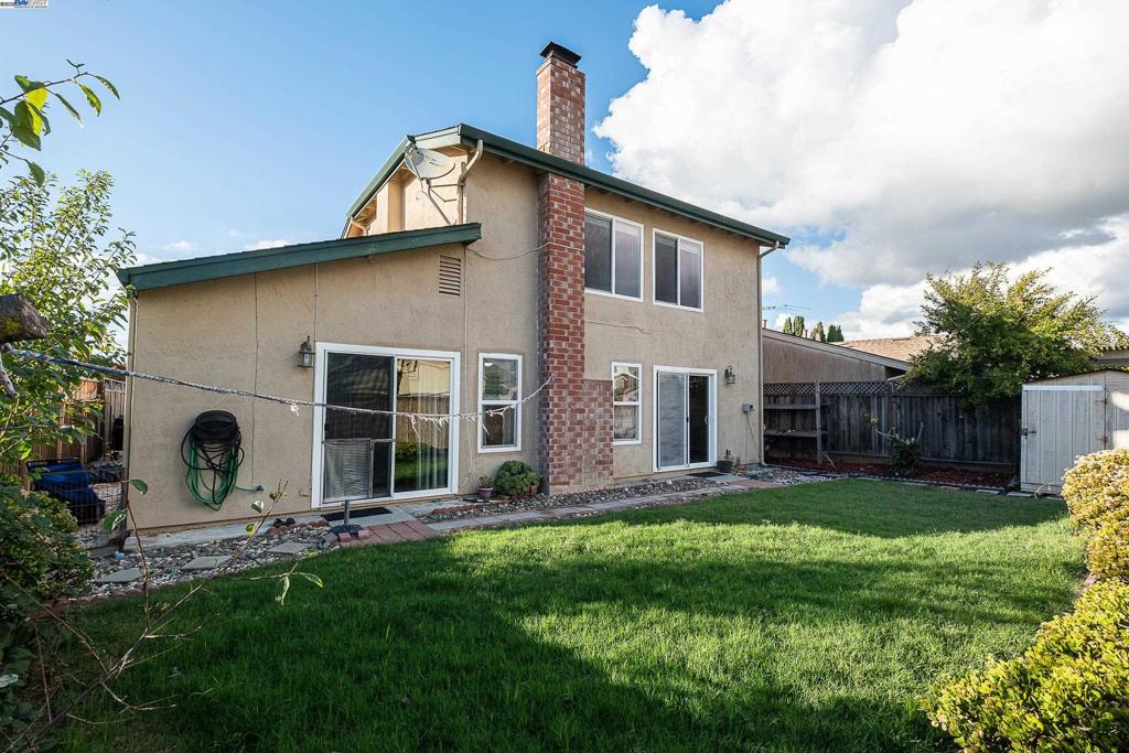 ALVARADO - Residential