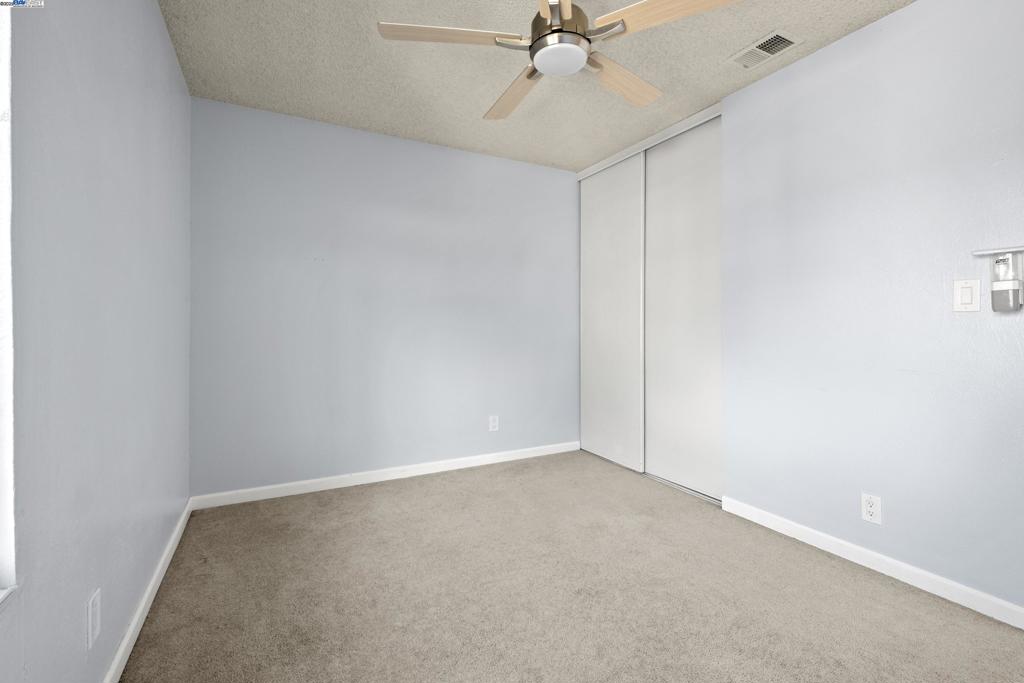 ALVARADO - Residential