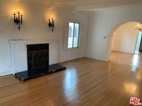 Photo of 7970 BLACKBURN Avenue, Los Angeles, CA 90048 (MLS # 26648917)