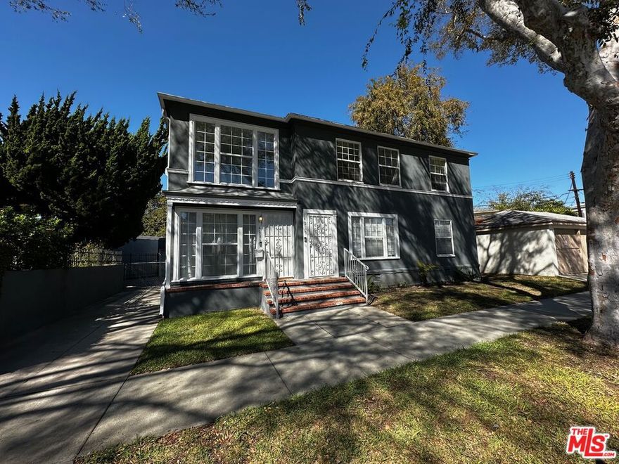 Situated in premier location within the esteemed Leimert Park neighborhood. This upper unit is updated with modern touches yet traditionally styled. Its coveted floor-plan allows for easy separation of the space for privacy when you have guests.To the left side of the home you can access the spacious living room with opulent views of the street through floor to ceiling windows. Next to it lies the natural light filled dining room that also seamlessly flows into the modern kitchen. The gourmet kitchen holds a unique built-in wine rack, quartz countertops, and stainless steel appliances. Other notable highlights include an in-unit washer & dryer, tons of storage space, and easy access to the rear and front entrance of the building. The rooms feature remote controlled ceiling fans and 2 closets each (one bedroom holds 2 sliding mirror closet doors). 4219 Creed Ave is conveniently located by multiple options for shopping, dining, parks, entertainment, and public transportation. It is minutes away from the 10, 110, and 405 freeways. All appliances are included in the rent.