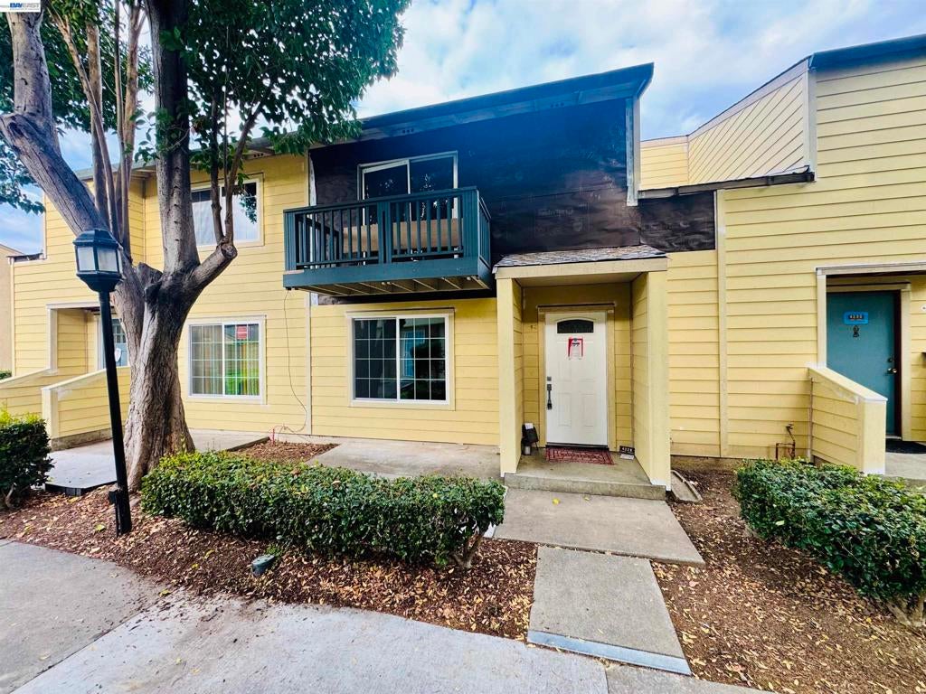 4228 Comet Cir CIR