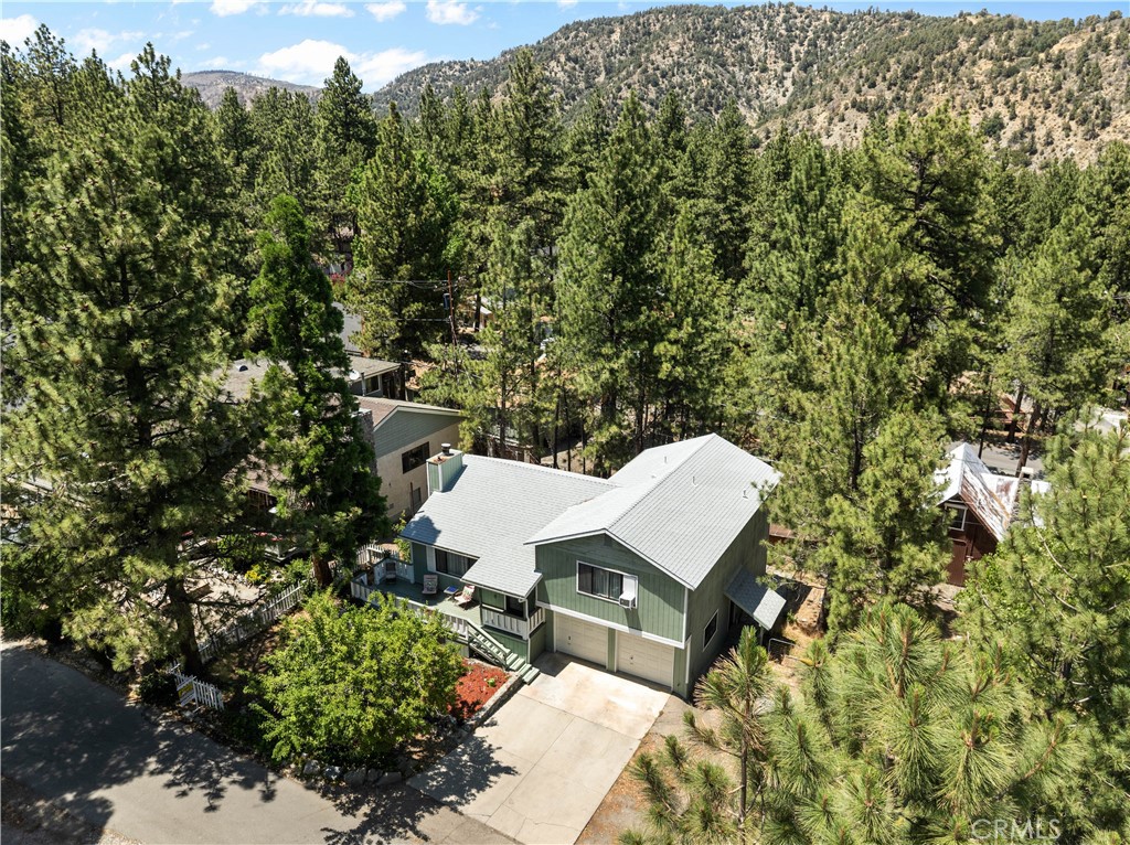 1876 Sparrow Road