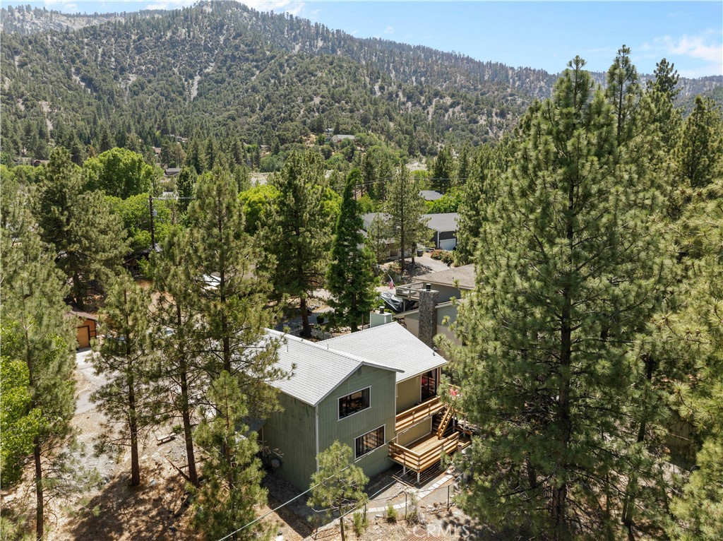 1876 Sparrow Road