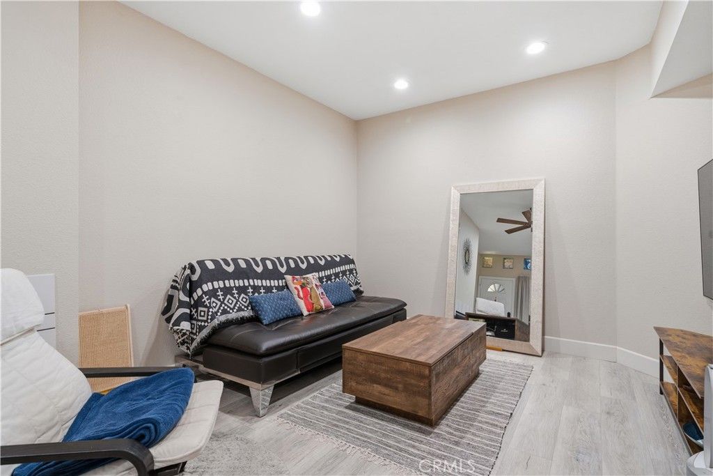 Photo of 626 Lake St #38, Huntington Beach, CA 92648 (MLS # OC25258591)