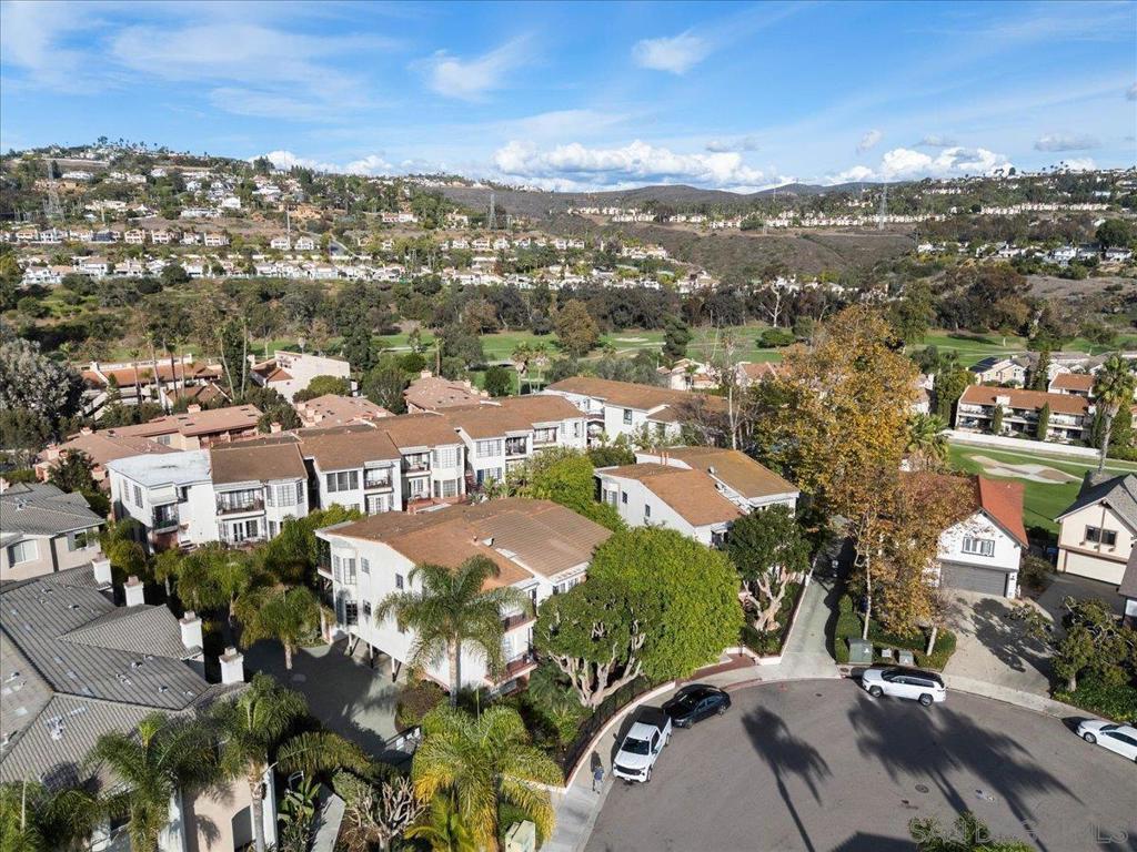 La Costa - Residential