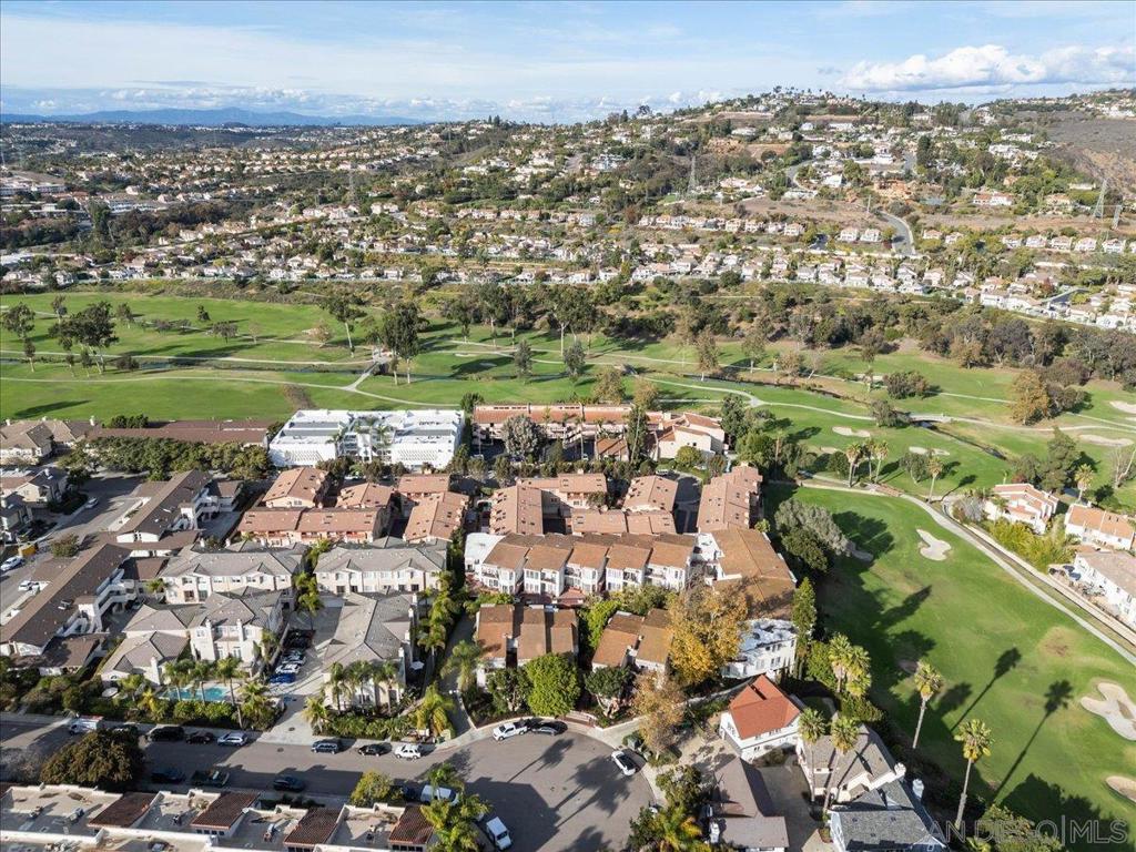 La Costa - Residential