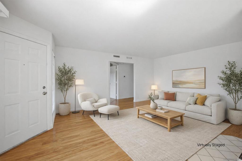 7330 Calle Cristobal 87