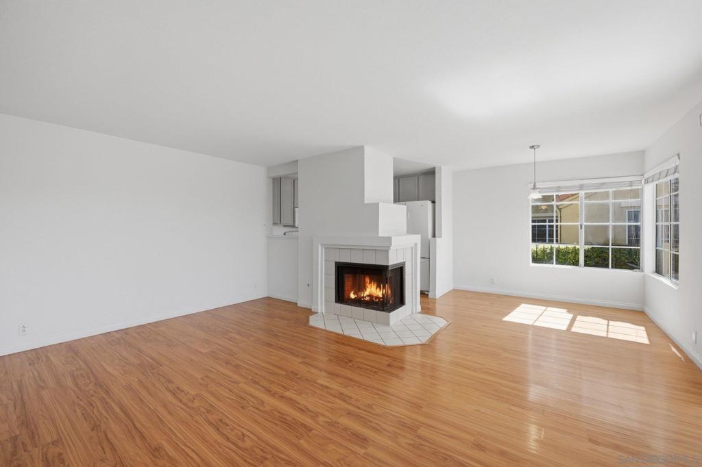 7330 Calle Cristobal 87