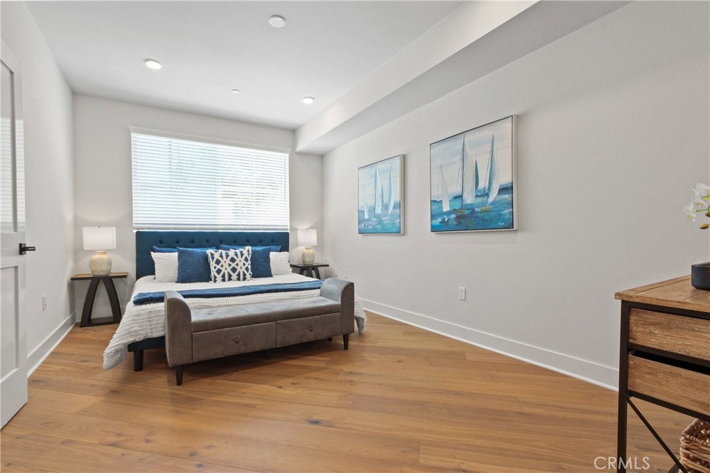 927 Deep Valley Drive 102