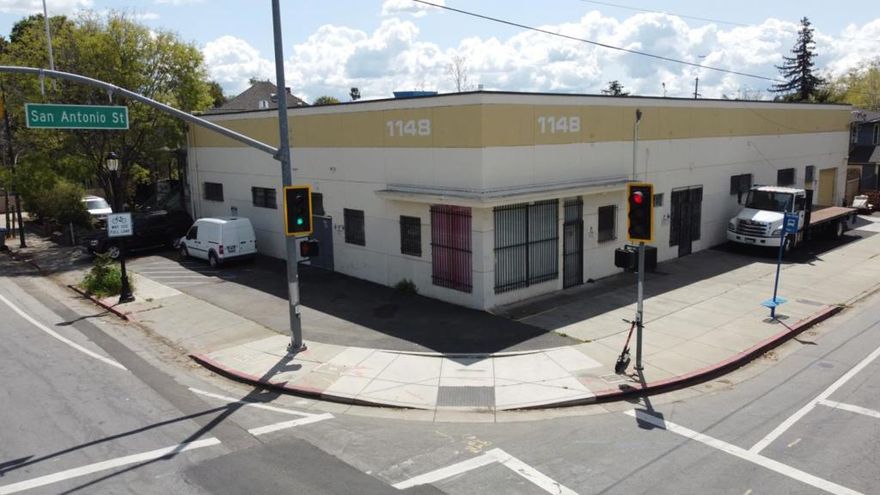 Industrial Warehouse for sale to investors or owner-users. The primary tenant with over 80% of the building has less than a year remaining on their lease, allowing owner occupiers to earn income while planning / permitting their use improvements. Two smaller tenants are both currently on month-to-month.  9,751 sf building (county records shows 7210 sf, but this doesn't include the 2nd floor).  Renovated in 2012, new roof, updated electrical.