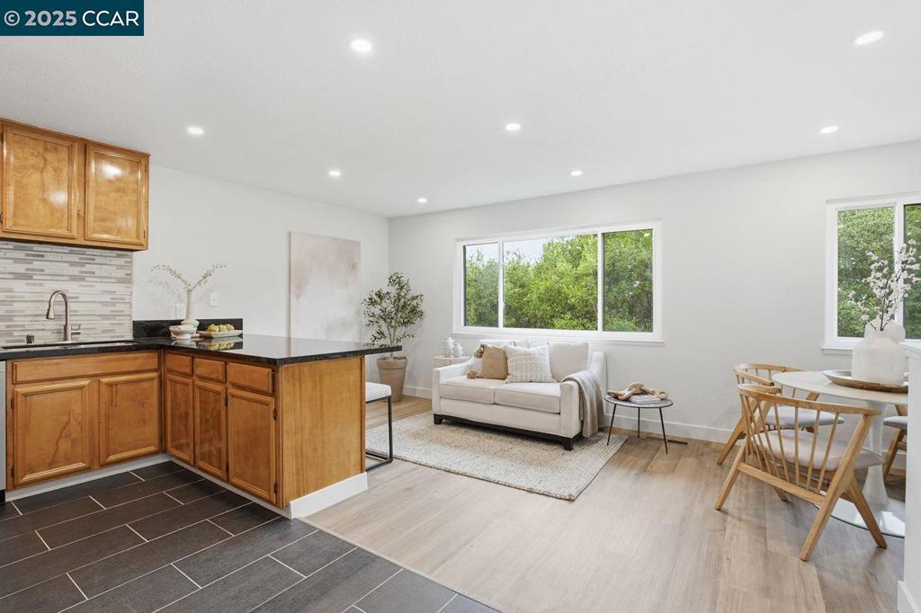 PARKVIEW TERRACE - Residential